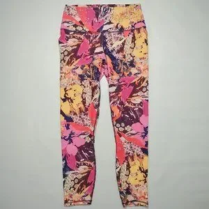 Fabletics | Pants & Jumpsuits | Fabletics Fiori Floral Pattern Define ...
